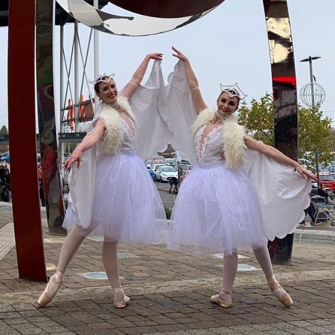 2 Turtle Doves... and a Partridge in a pear tree! #12DaysOfChristmas #Christmas2019 #events #eventprofs #Christmas #festiveseason #dancers