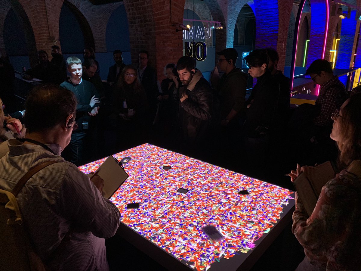 Letimon's tweet photo. Espectacular obra de @danielcanogar en la #expoGameOn de la @fundacioncanal https://t.co/HwCf9n7KU7