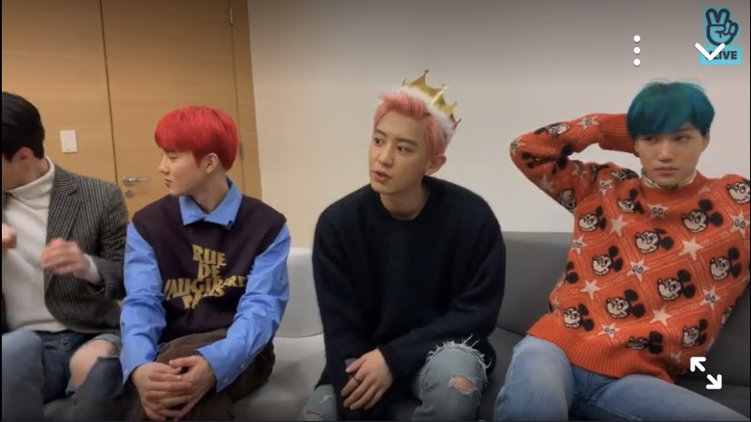 xdyodeux's tweet photo. how to stop cracking after watching Sehun dance to Obsession and hit Junmyeon lmao
#TimeForObsession #OBSESSION #ObsessedWithEXO #CASE1485 #EXO #엑소 @weareoneEXO @exoonearewe https://t.co/q3JaaYgCLI