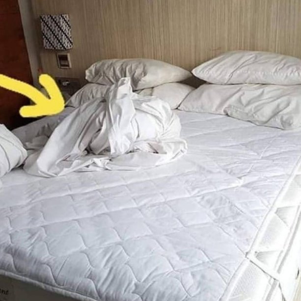 Imbauan untuk berantakkan seprai kasur hotel sebelum check out