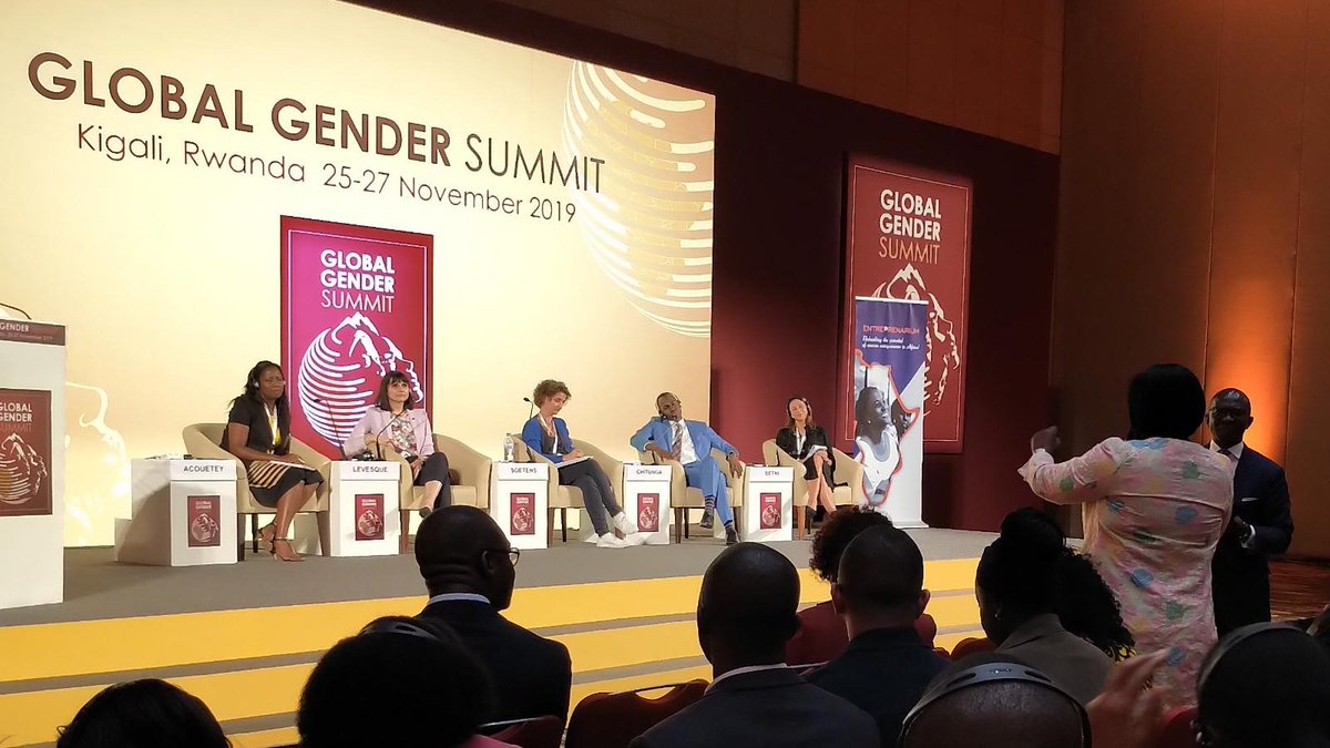 "98% of us pay back our loans and yet commercial banks do not trust us. When they do, they impose 15% interests rates. Enough with #WomenEmpowerment lip service, more #Financing !" Women send a strong message to bankers, DFIs during <a href="/entreprenarium/">@Entreprenarium</a> session. #GGS2019 #AfriCanDo