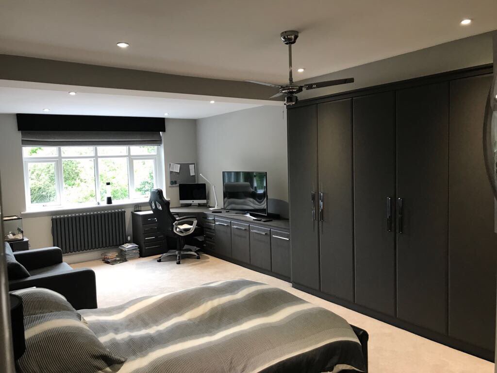 dvdfurniture's tweet photo. Happy Lancashire Day #LancashireDay #Lancashire #Bedroom #Kitchen #Media #SlidingRobes #FittedFurniture https://t.co/Phu1uod5As