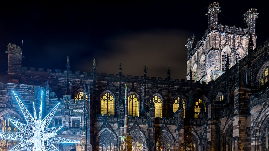 ChesterCath's tweet photo. Join us on Advent Sunday at 5pm to pray for the Country and Church in our candlelit cathedral. 

Brighten up your life and find hope with beautiful music and words. Follow the journey to the #CHESTAR at the end of the service and look forward to Christmas with light and love. https://t.co/wT6t8YTNpz