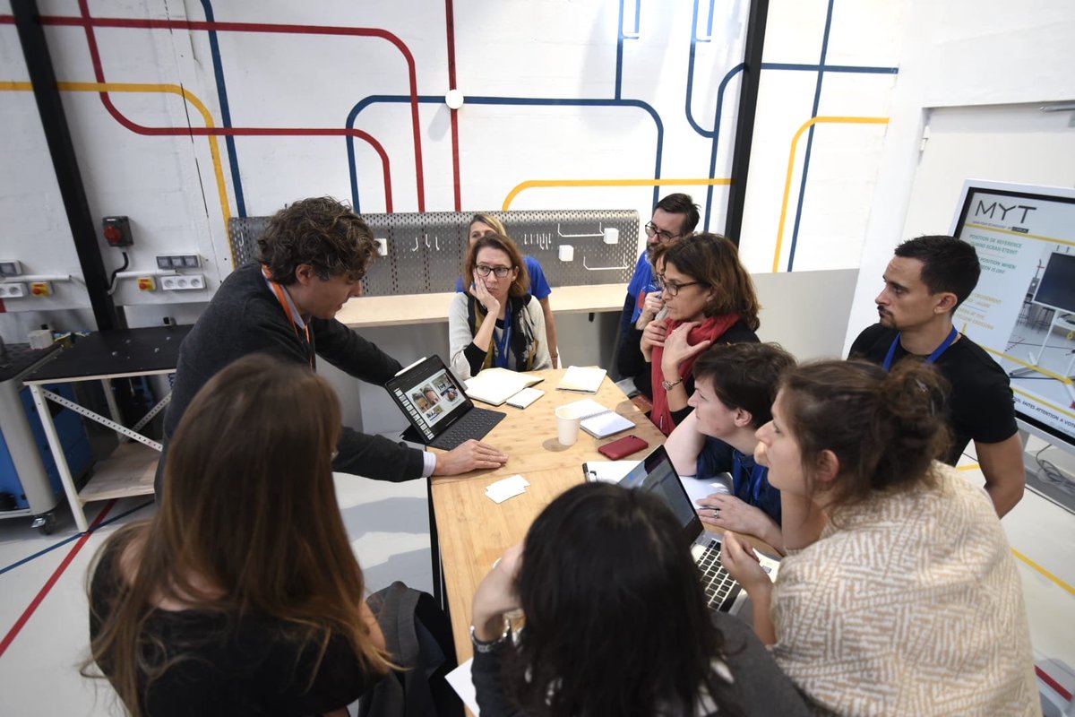 nadinetweets_'s tweet photo. Speed dating #SMEs benefit from the immediate exchange with top representatives of L’Oréal at today’s @EUeic Corporate Day in #Paris.
#EUeic @mendigutia https://t.co/z5HgNO7T6o