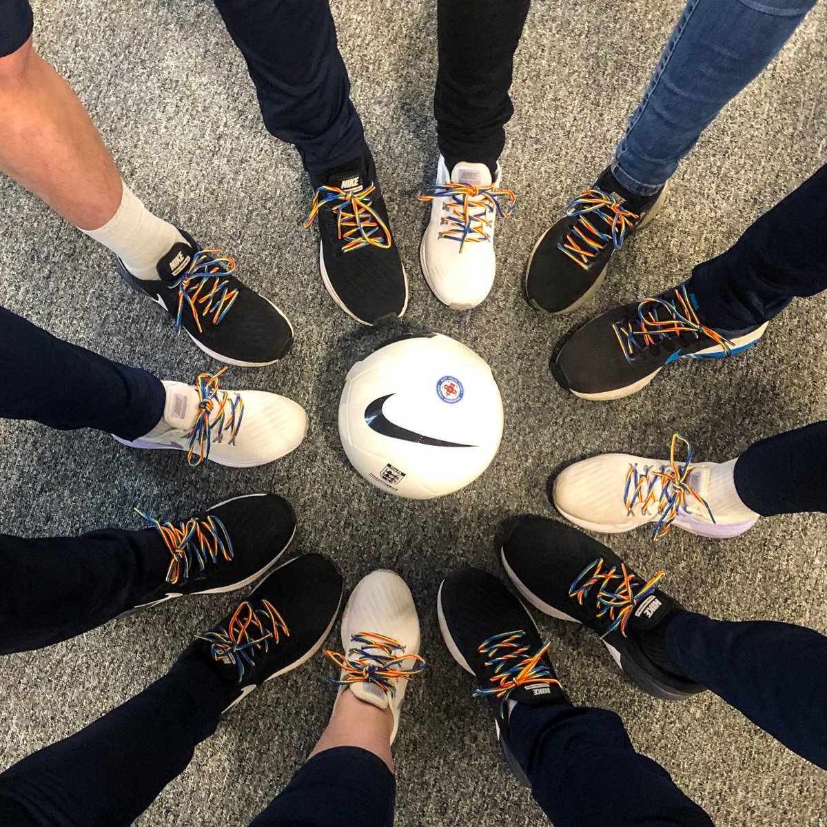 WestRidingFA's tweet photo. 📸 West Riding FA staff in the office wearing their #RainbowLaces today in support of @stonewalluk's #RainbowLacesDay 

#TogetherWeAreFootball https://t.co/iJnDBN3GqB
