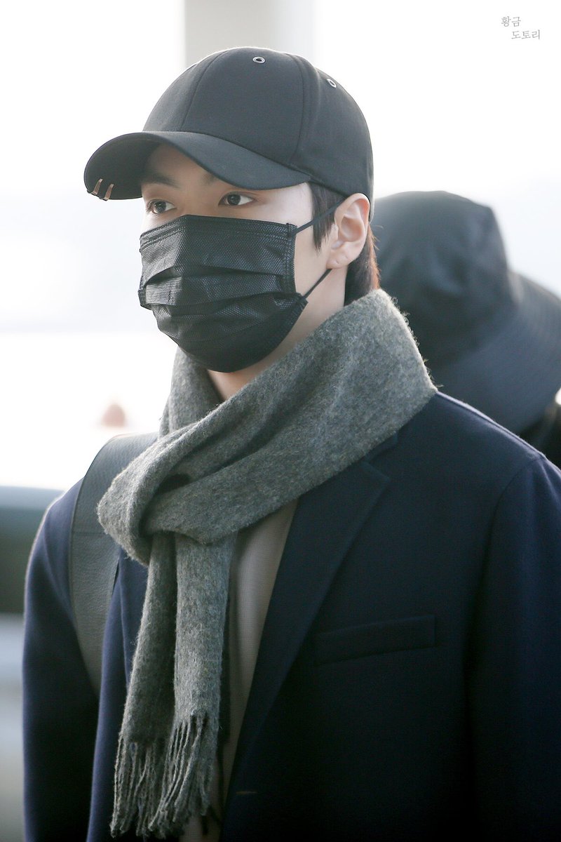 191125 ICN

이쁜 눈 마니마니 보고싶어 💎😭

#김종현 #JR #도토리쫑