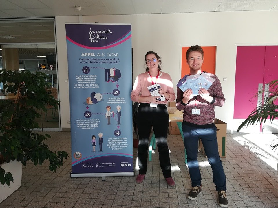 Encore une collecte ! Merci à <a href="/solvaygroup/">Solvay</a> pour leur mobilisation et leur gentillesse ! 86kg de vêtements collectés grâce à eux !
 #cravate #solidaire