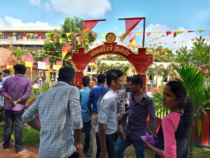 jaseekaran's tweet photo. தடையை தகர்ததெறிந்து யாழ் பல்கலை மாணவர்களால் மாவீரர் நாள் நினைவேந்தல் எழுச்சியுடன் அனுஸ்டிப்பு 
#lka #herosday #MaaveerarNaal #eelam #november27 #universityofjaffna #jou https://t.co/n4U1KdHejR