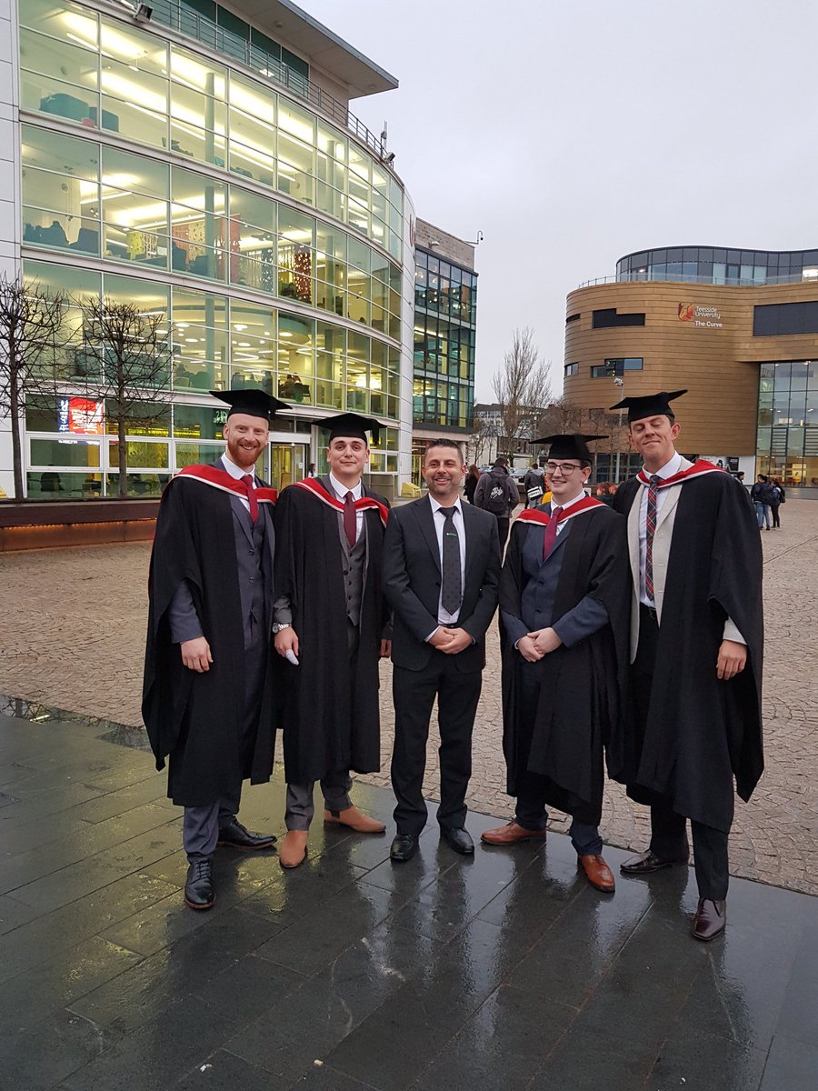ParaDan85's tweet image. Such an amazing graduation yesterday at @TeessideUni. So proud of what 16/09 @TeesParamedic have achieved.  Good luck in your careers everyone. 🎓🚑 Now back to @YorksAmbulance to continue my dream career. #teesgrad2019 #paramedic #graduation2019 #happysocks #yorkshire