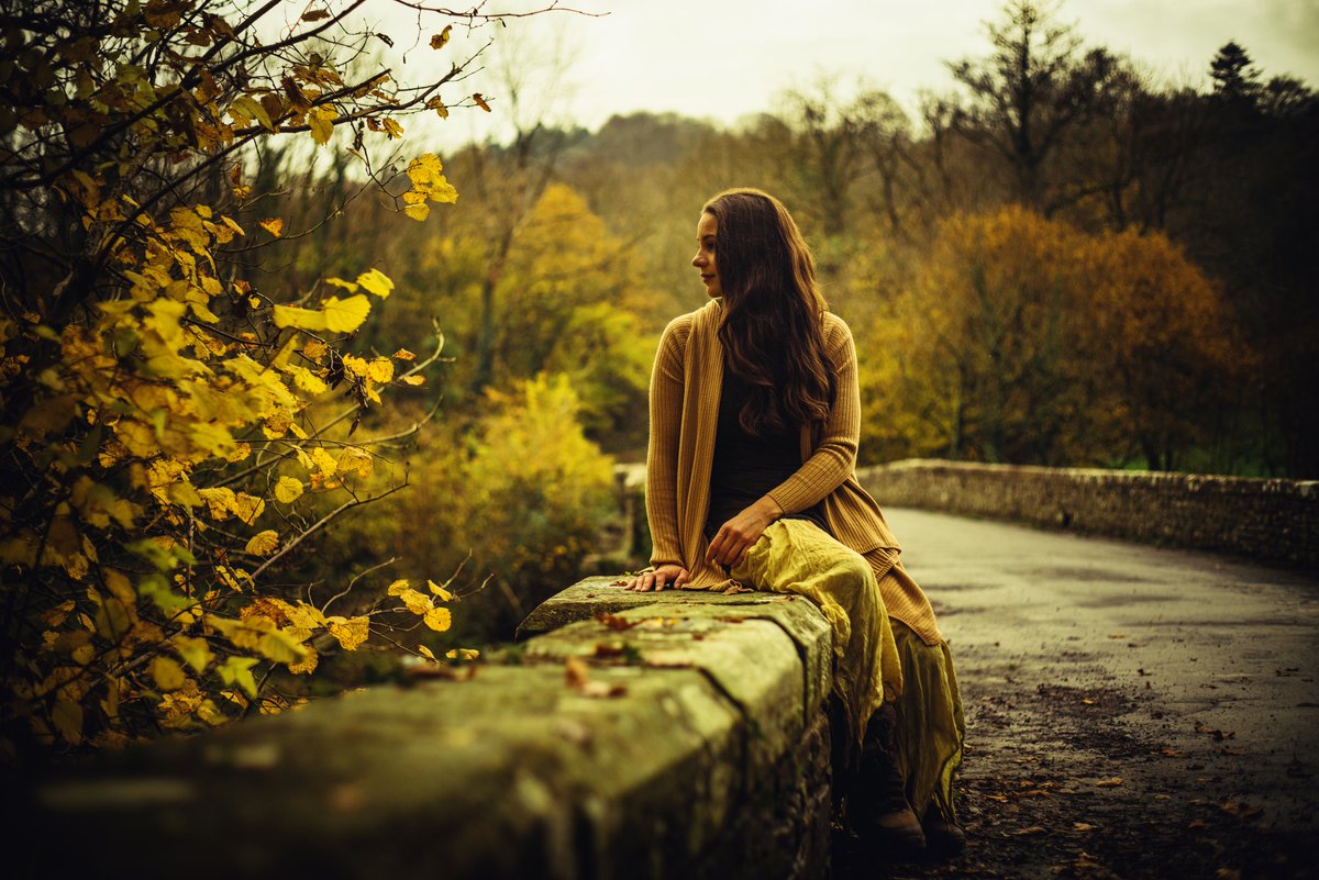 GlavindStrachan's tweet photo. A few more from a photoshoot with my friend Hanna the other day #portraitphotography #portraitswithadifference #photoshoot #themedshoot #torrington #devonphotographer #glavindstrachan #moodyportraits https://t.co/NRxDwHn5fC