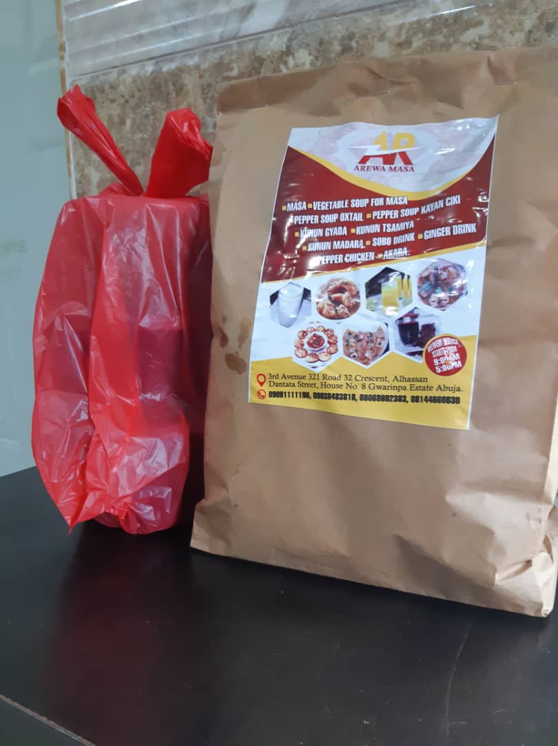 ArewaMasa's tweet photo. Orders ready for delivery 🚚
#Arewamasa
#foodlovers
#Gwarimpa
#Abuja
#delivery
#AbujaTwitterConnect
#YourSatisfactionOurPriority
#KeepYourOrdersComing
#WednesdayMotivation https://t.co/QdefqlSqsh