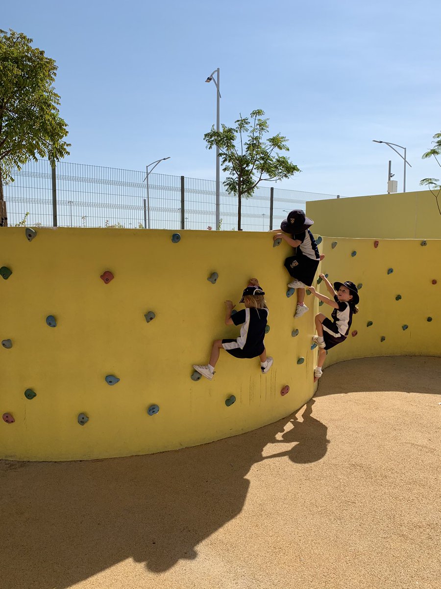 BenShields2's tweet photo. FS2 pupils exploring the climbing wall in PE today and then they hung their hoops on the wall to create throwing targets!! Amazing what happens in lessons when you step back! #prepreppe #primarype #physicalliteracy #FUNdamentals https://t.co/bjIRD75zpp