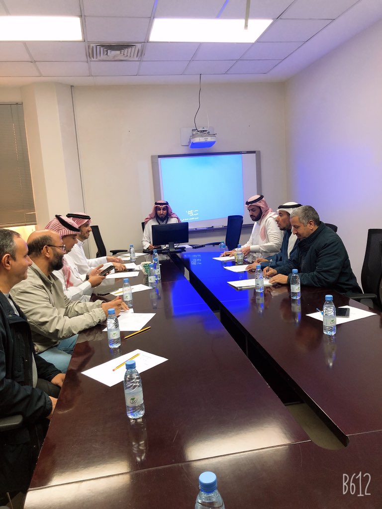 اجتماع مجلس قسم الدراسات العامة برئاسة الأستاذ سلمان بن محمد اللحيدة وأعضاء ادارة القسم ونوقش خلاله بعض المواضيع التي تهم القسم وعدد من المقترحات.