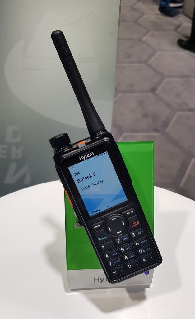 Land Mobile magazine tweet media