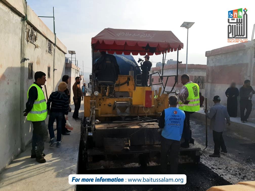 Baitussalam_Org's tweet image. Baitussalam Volunteers in collaboration with @DiyanetVakfi, busy in renovation of Camp Zam Zam for Syrian Refugees.
.
.
.
#RebuildSyria #SupportSyrianChildren #HelpSyria
#education #watersupply #foodbank #shelter #medicalaid #syria
#ambulancesrvice #syrianrefugees #breadplant