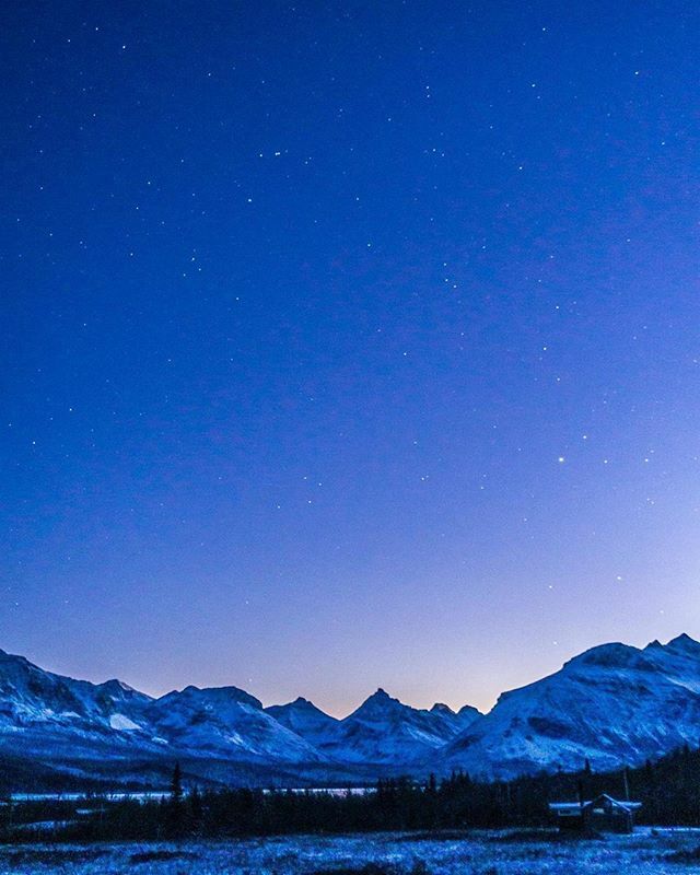 NP_Geek's tweet photo. It’s a grand world our there. Seek out the wonder of it all in a National Park. •••••
Thanks to Braiden @braiden4o6 for the cosmic view. ・・・
If I look lost to you, don’t bother trying to find me. You couldn’t.
.
.
.
.
.
#nightphotography #longexp… https://t.co/pNsIfevrUU https://t.co/2Zgh8REvqU