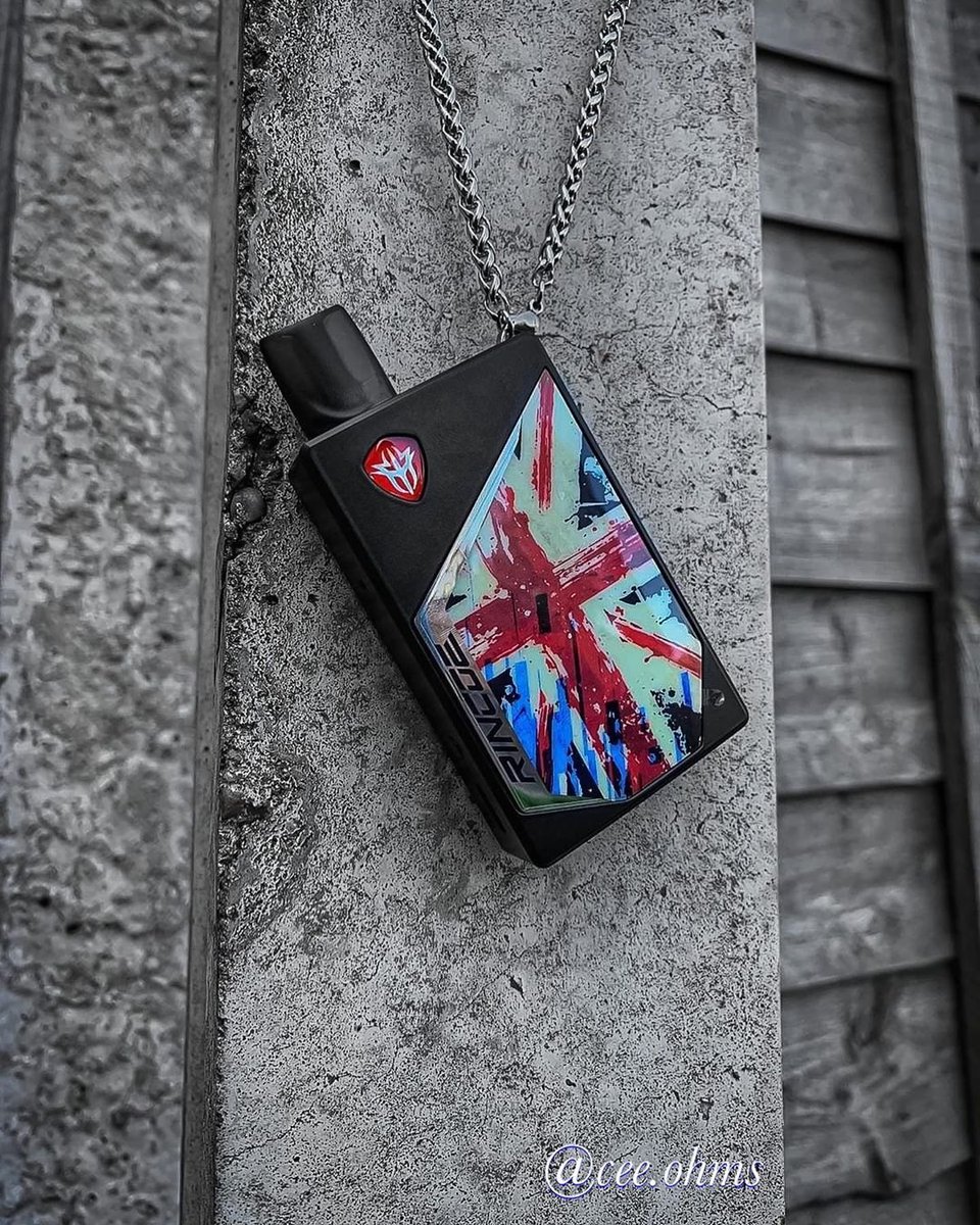 Extra small size for #tixpodkit, you can take it anywhere with you! 😈🤗
.
.
.
.
⚠️Warning: This product is intended to be used with e-liquid which contains Nicotine, Nicotine is an addictive chemical.