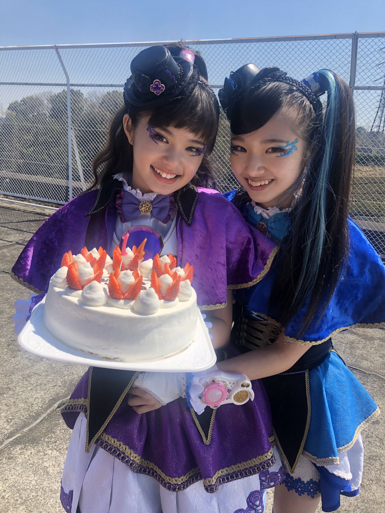 原田都愛 紫月ヨツバ サイン入りトレカ Girls² mirage² 原田都愛 紫月ヨツバ サイン入りトレカ Girls² mirage²