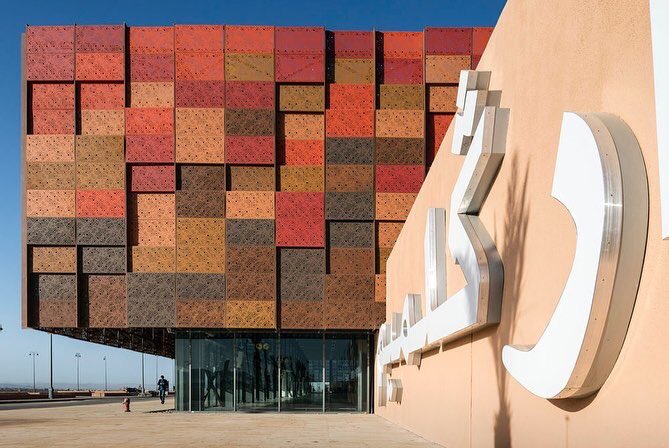 zeynebkacha's tweet photo. Groupe3 Architectes / Guelmim Airport #Morocco https://t.co/DQilGbR42k