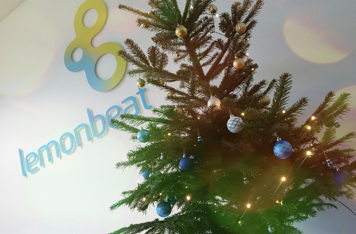 LemonbeatGmbH's tweet photo. Guten Morgen! So langsam kommt auch bei uns #Weihnachtsstimmung auf! https://t.co/PdXV9WQe8b