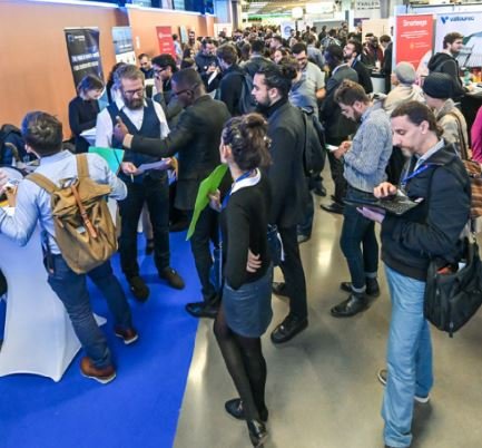 GroupeHLi's tweet image. Nous étions présents au #ForumDataDays pour rencontrer les candidats en quête de nouvelles opportunités dans le monde de la #Data. Merci pour votre accueil chaleureux. Si vous n&apos;étiez pas au forum, retrouvez ici toutes nos offres 
👉bit.ly/2K5gftE