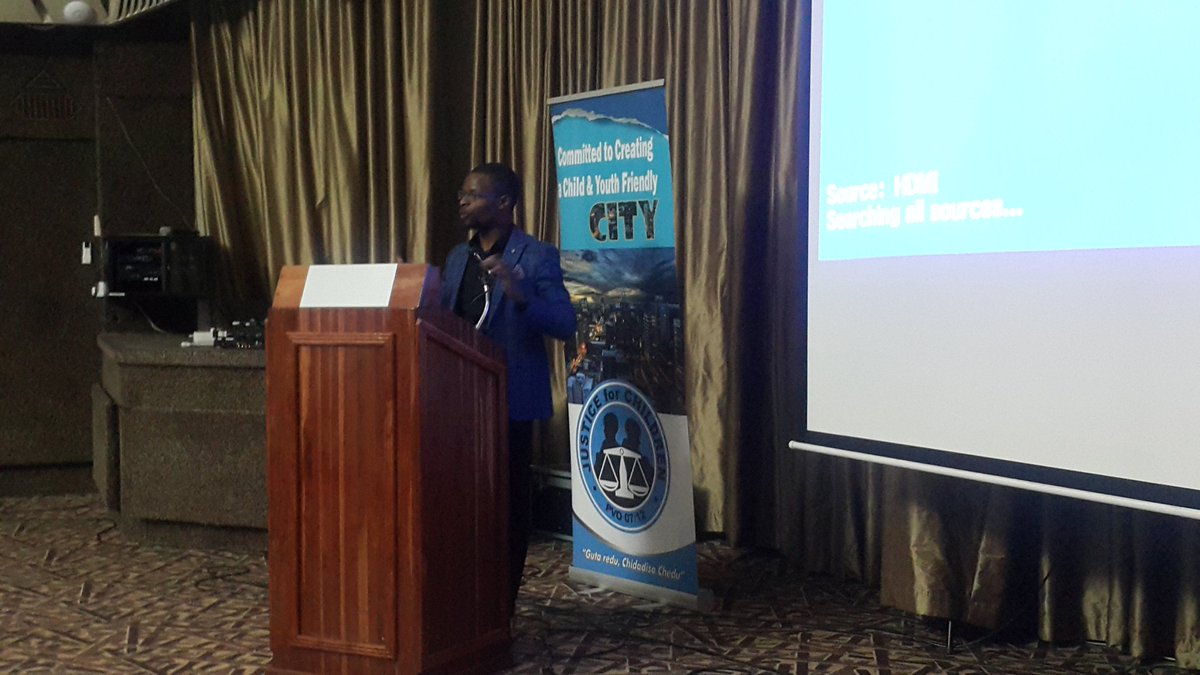 Consultant Lawyer Dr Musa Kika says they have witnessed an increase where children are committing offences in line with survival. <a href="/JCTZimbabwe/">Justice For Children</a> <a href="/IssuesPaneNyaya/">#PaneNyaya</a> #TheEconomyOnChildren #263Chat