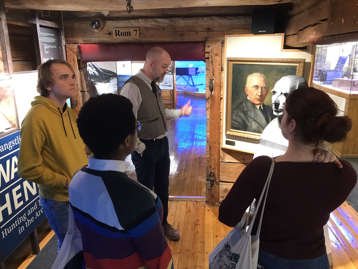 NorwayTheHague's tweet photo. Exciting visits yesterday to @tromsokommune to discuss the #ArcticCapital ❄️ and learn about the cities history at #polarmuseet. Followed by #business opportunities &amp; #sustainabletourism in the #Arctic at @InnovasjonNorge before learning about #IndigeniousRights @Samediggi https://t.co/s2rJIF6reL