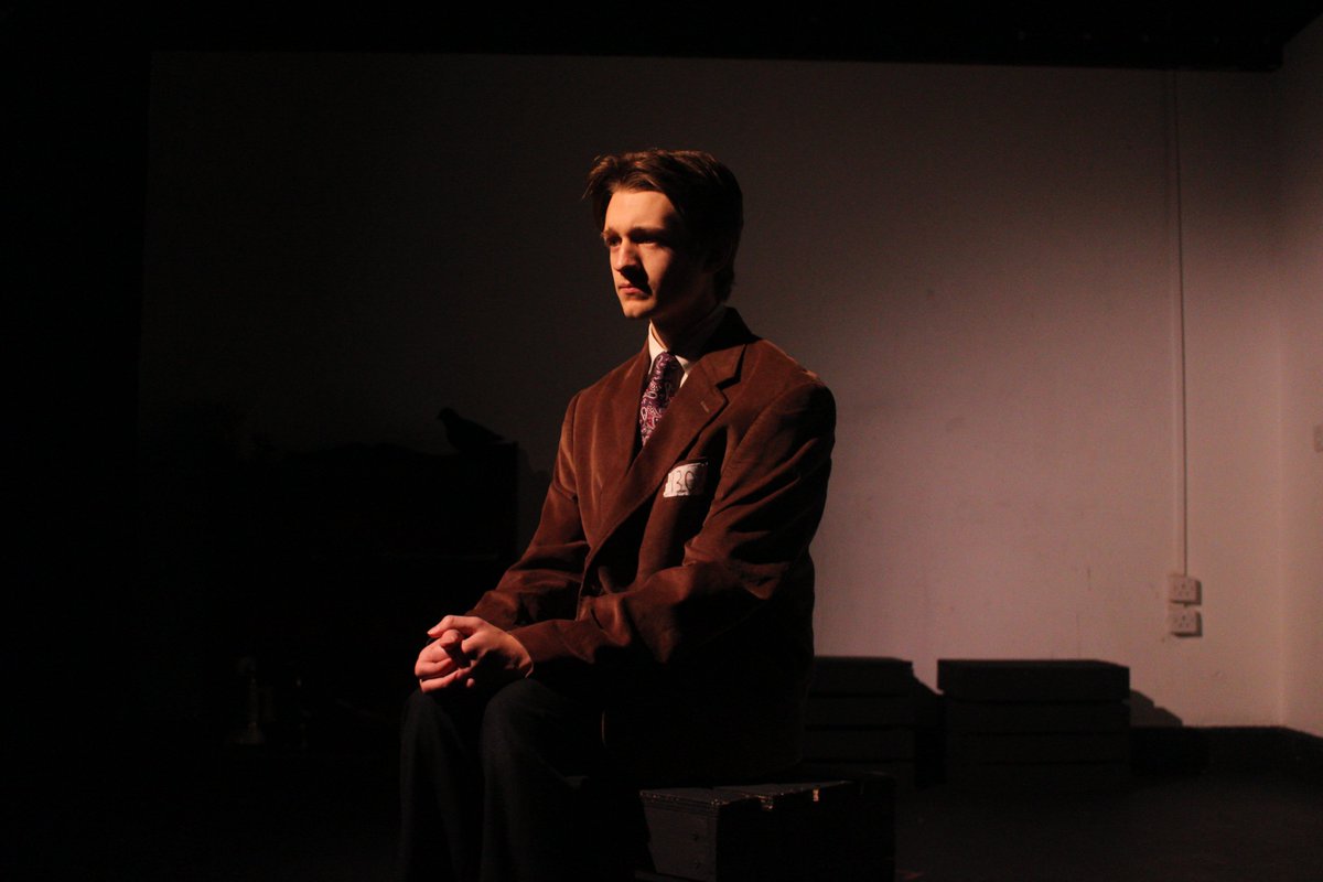 thrillmecam's tweet photo. Thanks to everyone who came to the opening performance last night! Here are some photos from our dress rehearsal. You can catch us at the Corpus Playroom for the rest of the week. https://t.co/8rgEcw4PNF @adctheatre @cumts @BrickhouseTC @sdolginoff 📷 Jay Chiswick https://t.co/f2jizGxPbK