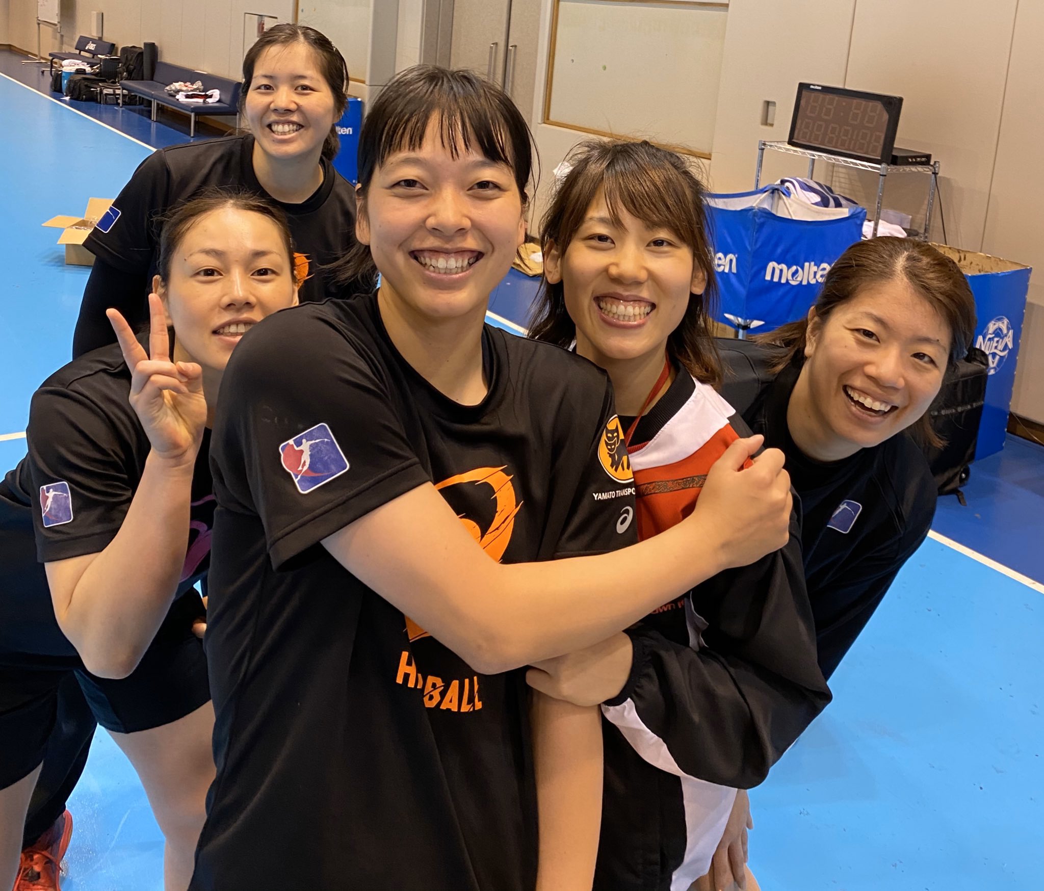 横嶋 彩 10 アランマーレ富山 18 中山 佳穂 ポジション ライトバック 36番 1998 10 23 B型 いつ見ても眠たそう しなりのあるシュートが1番の特徴で 人よりワンテンポ遅めに出てくるシュートは誰も止められない 少しメンタルが いのと左側の歯の特徴 横嶋 彩 10 アランマーレ富山 18 中山 佳穂 ポジション ライトバック 36番 1998 10 23 B型 いつ見ても眠たそう しなりのあるシュートが1番の特徴で 人よりワンテンポ遅めに出てくるシュートは誰も止められない 少しメンタルが いのと左側の歯の特徴