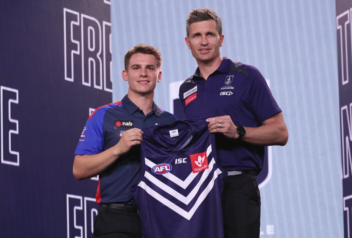 freodockers's tweet photo. What a moment for our newest Freo recruits ⚓️ #AFLDraft #foreverfreo https://t.co/unUXxdhRKW