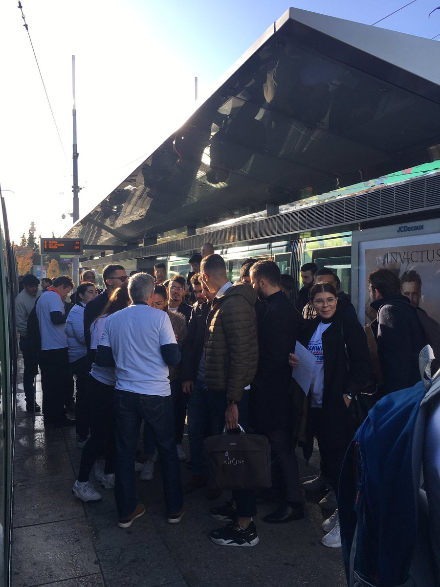 PhNahoum's tweet photo. Gros succès pour la 3ème édition d’un Tramway Nommé Startup
#UTNS #Montpellier https://t.co/N0ZAmljnf0