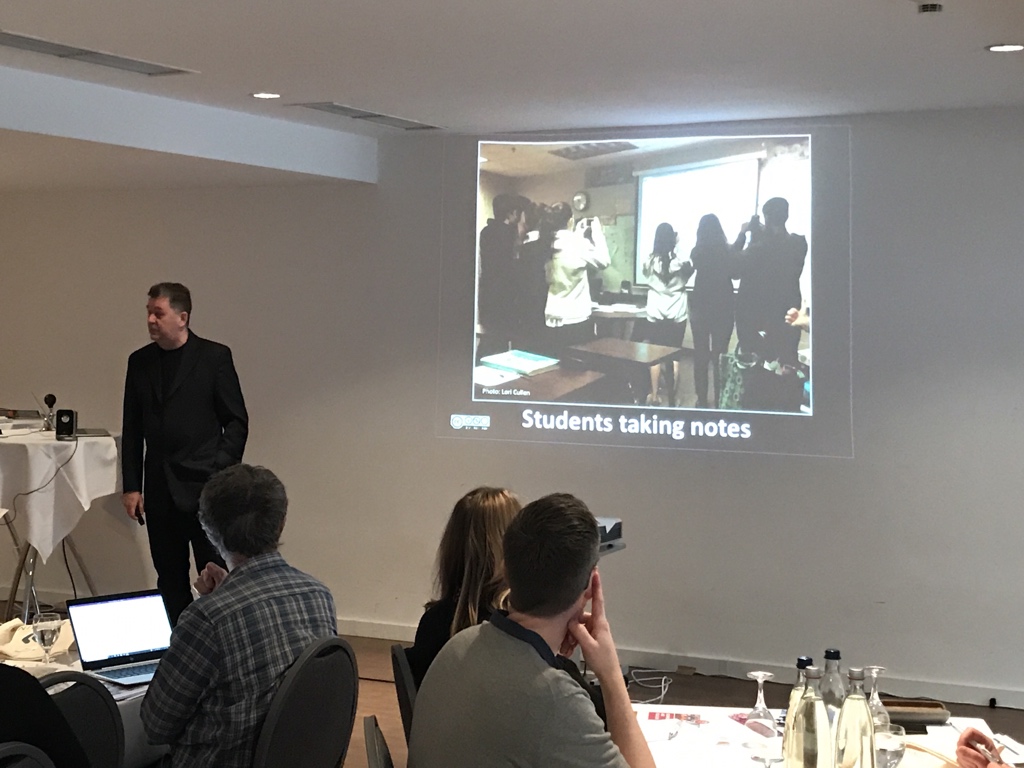 janapollo's tweet image. Steve Wheeler - Smartlearning event pre conference #oeb19