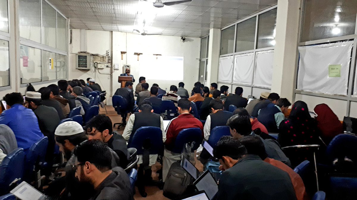 JamilAnwarAb's tweet photo. #UniversityofMalakand
Training Workshop on "IEEE Xplore Digital Library" organized by Department of Computer Science & IT,UOM in Digital Lab,UOM on November 27-28,2019.
#IEEEXploreDigitalLibrary
#CSITUOM https://t.co/jX5LQsqdfZ