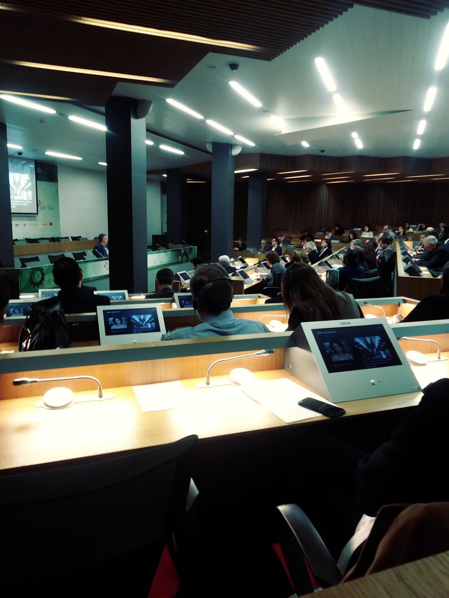 SQUAREVentures's tweet photo. Conocemos el modelo de innovación de #Israel de la mano de @gilbertohana - I FORO DE INNOVACIÓN ABIERTA https://t.co/TZWZhaTDPC