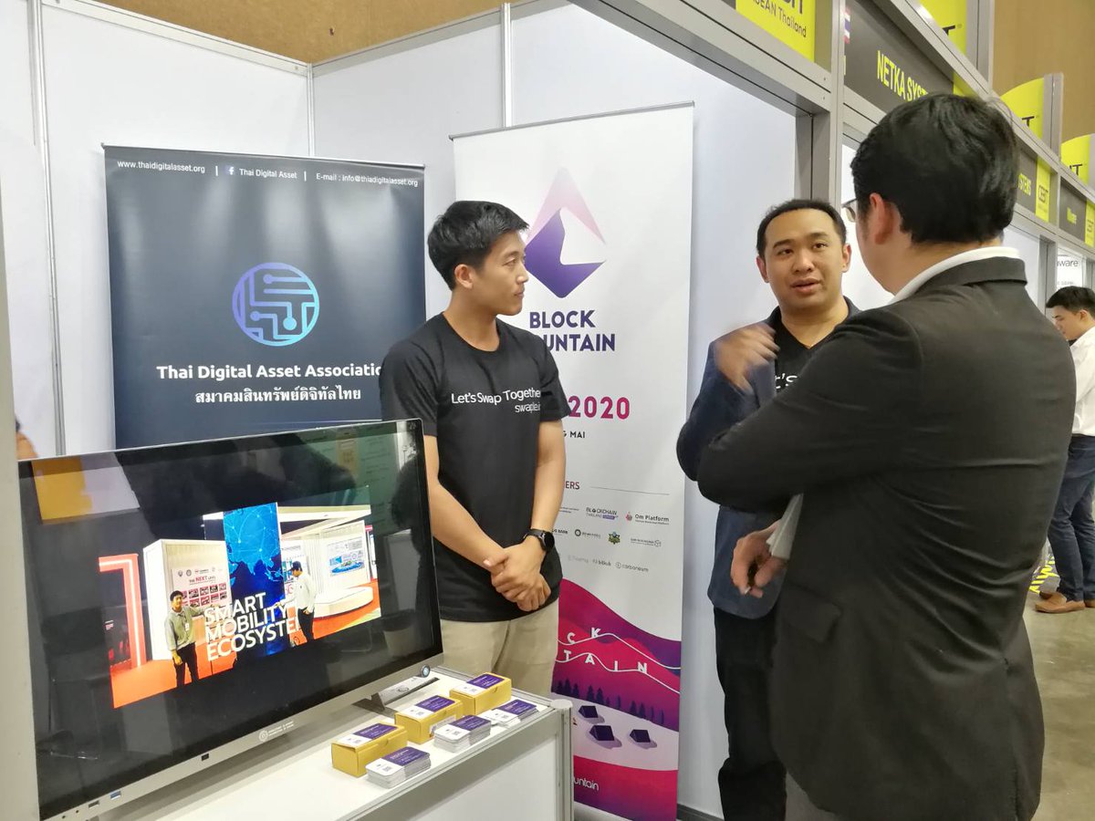 om_platform's tweet photo. ใครมาเดินเที่ยวงานแวะมาคุยเรื่องบล็อกเชนกับพวกเราได้ที่บูธ H23-22 และพรุ่งนี้สามารถเข้าร่วมฟังสัมมนาหัวข้อ "Lifestyle Blockchain Platform" จากพวกเราได้เวลา 10.30 ที่ห้อง Amber 1 อิมแพ็ค เมืองทองธานีครับ

#OmPlatform
#OmWallet
#CEBITASEANThailand2019
#LifestyleBlockchainPlatform https://t.co/gpIOmqlR8v