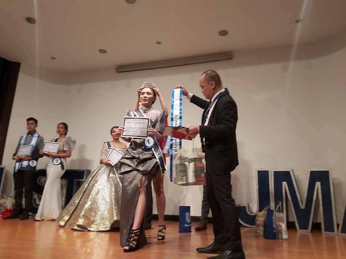 ustjma's tweet photo. The winner of the Marketing Ambassadress 2019 is Ambassadress  No. 1, Patricia Isabel Cayabyab of 1M1. 💙

CONGRATULATIONS 💙

#Exceptionelle2019 
#USTJMA1920 
#DeviateNorms https://t.co/MxcO2OefSa