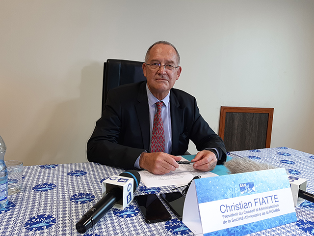 GabonreviewC's tweet photo. Affaire SANgel : Christian Fiatte expose les faits et rassure les populations https://t.co/h0WC30ZQ7T https://t.co/VxrNcTLmbE