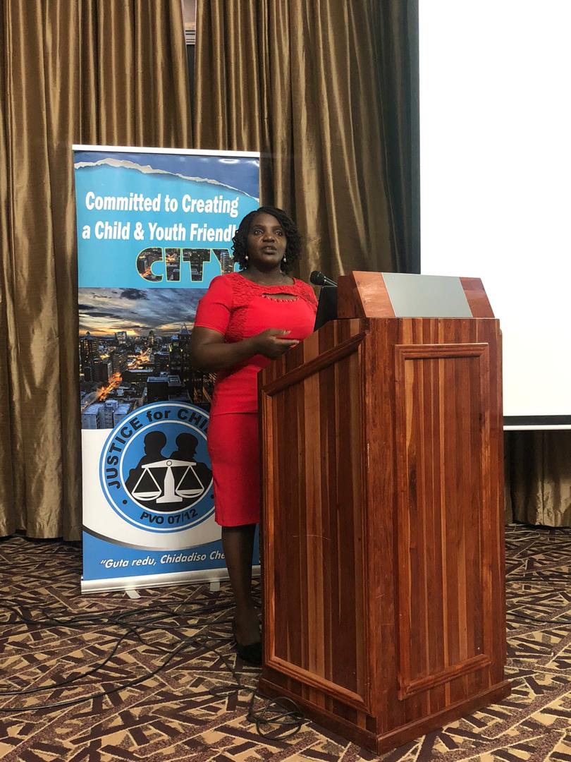 "There is inability to access healthcare for children with disabilities who need monthly chekups as public healthcare collapses and the cost of medical care increases" Barbra Nyangairi <a href="/DeafZimTrust/">Deaf Zimbabwe Trust</a> Executive Director
<a href="/IssuesPaneNyaya/">#PaneNyaya</a>
<a href="/healthtimeszim/">𝐇𝐞𝐚𝐥𝐭𝐡 𝐓𝐢𝐦𝐞𝐬</a>
<a href="/JCTZimbabwe/">Justice For Children</a>