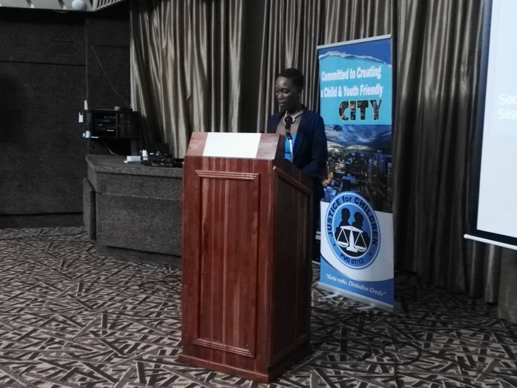 Bathing has become a luxury for many says Ms Kuveya.
<a href="/JCTZimbabwe/">Justice For Children</a> <a href="/IssuesPaneNyaya/">#PaneNyaya</a> <a href="/DeafZimTrust/">Deaf Zimbabwe Trust</a> #TheEconomyOnChildren #263Chat #Zimbabwe