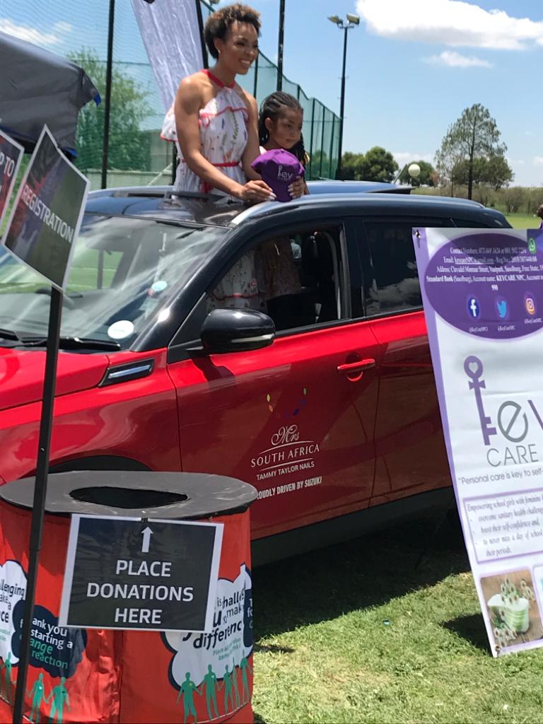 KeyCareNPC's tweet photo. We are privileged to have Mrs SA 2019 @matapamaila to support our initiative to help keep a girl child in school. We are grateful for her #sanitarypads #donation.
@SasolSA @TigerBrands @MECTateMakgoe @fsgov https://t.co/9qANzZGFjv