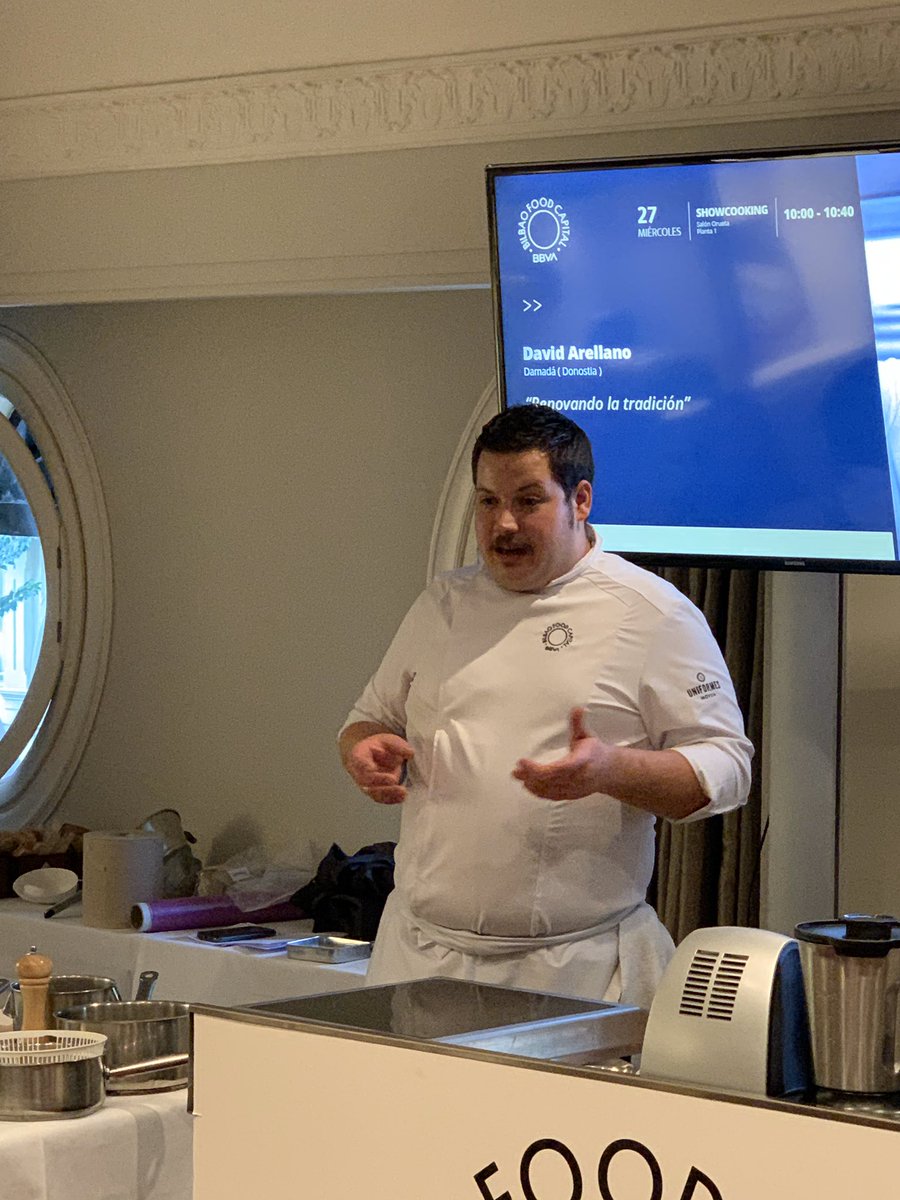 BlogHedonista's tweet photo. #David Arellano del restaurante #damada en su ponencia en #BBVABilbaoFoodCapital sobre “renovando la tradición” https://t.co/a161Cr3wS3