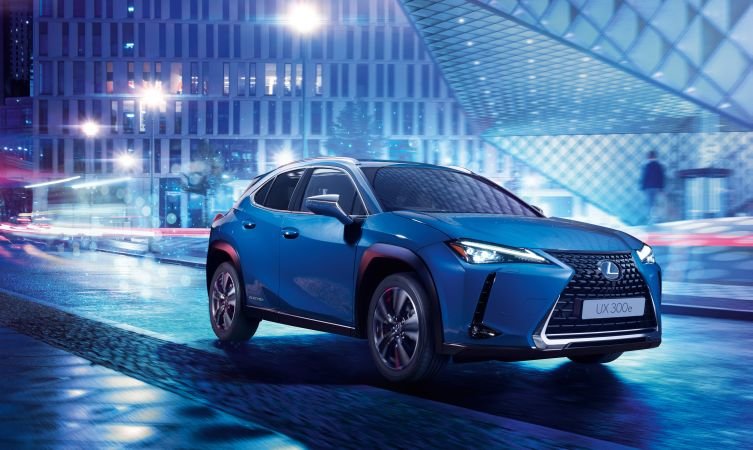 Lexus Swindon tweet media