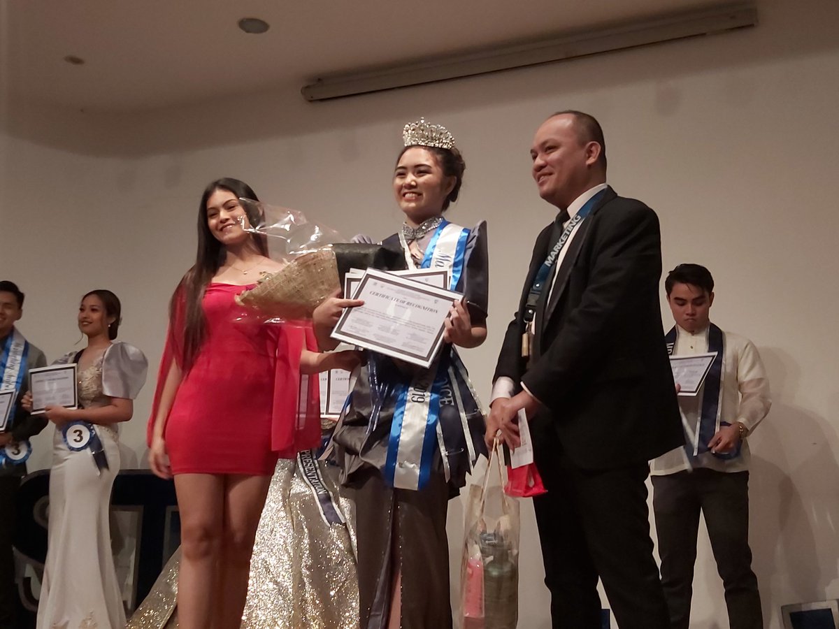 ustjma's tweet photo. The winner of the Marketing Ambassadress 2019 is Ambassadress  No. 1, Patricia Isabel Cayabyab of 1M1. 💙

CONGRATULATIONS 💙

#Exceptionelle2019 
#USTJMA1920 
#DeviateNorms https://t.co/MxcO2OefSa
