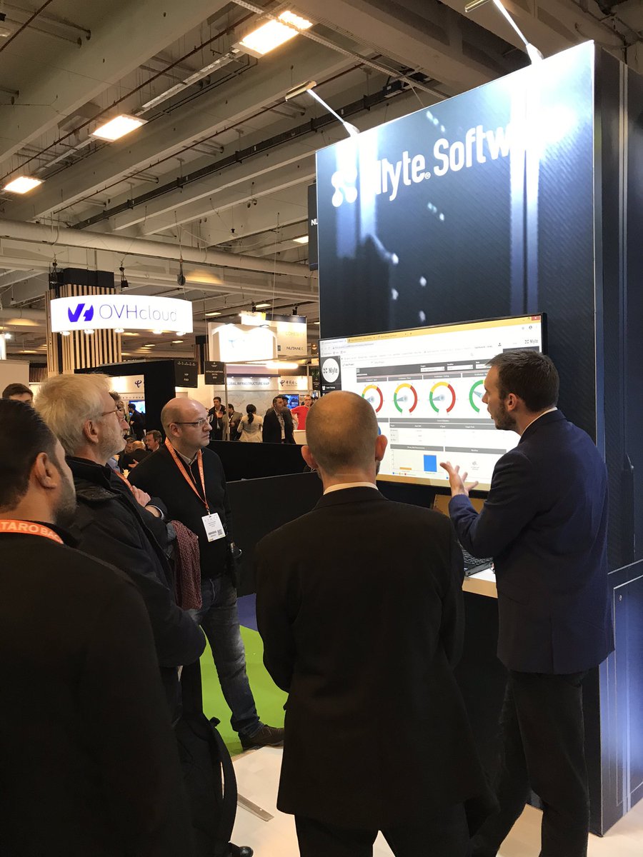 StratonIT's tweet photo. Déjà beaucoup de personnes présentes au #dcw 
N’hésitez ps à venir nous retrouver sur le stand F10 pour découvrir davantage les fonctionnalités du #DCIM @nlyte https://t.co/pxsKbfGIkR