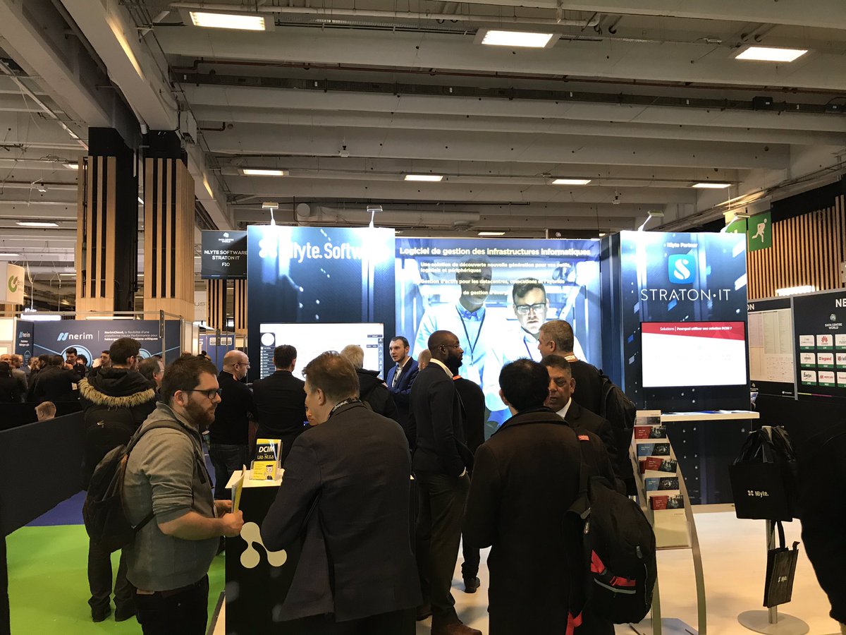 StratonIT's tweet photo. Déjà beaucoup de personnes présentes au #dcw 
N’hésitez ps à venir nous retrouver sur le stand F10 pour découvrir davantage les fonctionnalités du #DCIM @nlyte https://t.co/pxsKbfGIkR