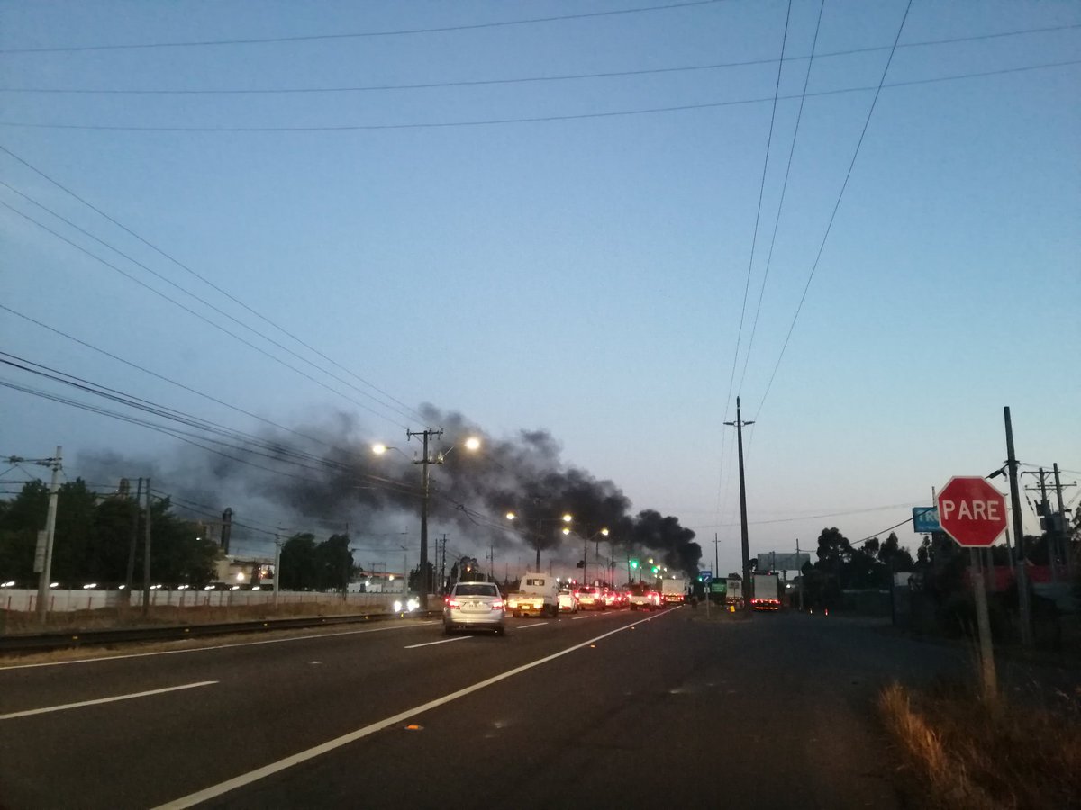 MTTBiobio's tweet photo. #GobiernoInforma | Por barricadas en ambos sentidos se mantiene cortada la ruta 160 a la altura del km 18. Biotrén en operación desde Intermodal Concepción hasta estación Raúl Silva Henríquez en dirección a Coronel. https://t.co/blXf4Lvclj