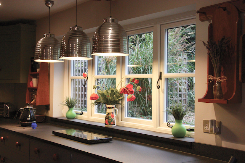 Did you know you are 6 times more likely to be burgled if you don't have window locks? Have a read of our blog to see how you can keep your home more secure evolutionwindows.com/blog/advice-ar…