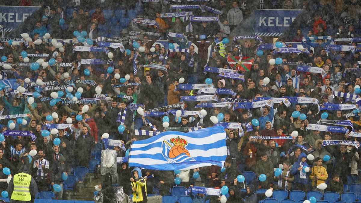 RealSociedadEUS's tweet photo. 💥 ZOZKETA 💥

Larunbateko partidarako (16:00etan SD Eibarren aurka) BI SARRERA zozkatzen ditugu! RT egin eta parte hartu!

#RealSociedadEibar #AurreraReala https://t.co/6uIk1lIXtY