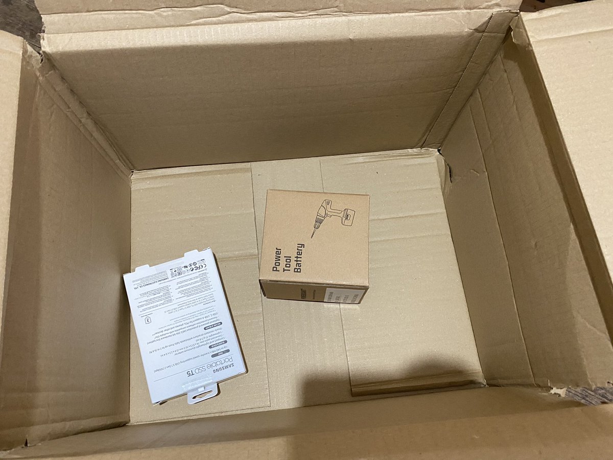Gavin Hilzbrich (@writing_writer) on Twitter photo I don’t Tweet often but had to share this. <a href="/AmazonUK/">Amazon.co.uk</a> are you kidding me? 3 years on from <a href="/HughFW/">Hugh Fearnley-Whittingstall</a>’s #WarOnWaste and you still think this is acceptable? Explanation, please. I don’t Tweet often but had to share this. <a href="/AmazonUK/">Amazon.co.uk</a> are you kidding me? 3 years on from <a href="/HughFW/">Hugh Fearnley-Whittingstall</a>’s #WarOnWaste and you still think this is acceptable? Explanation, please.