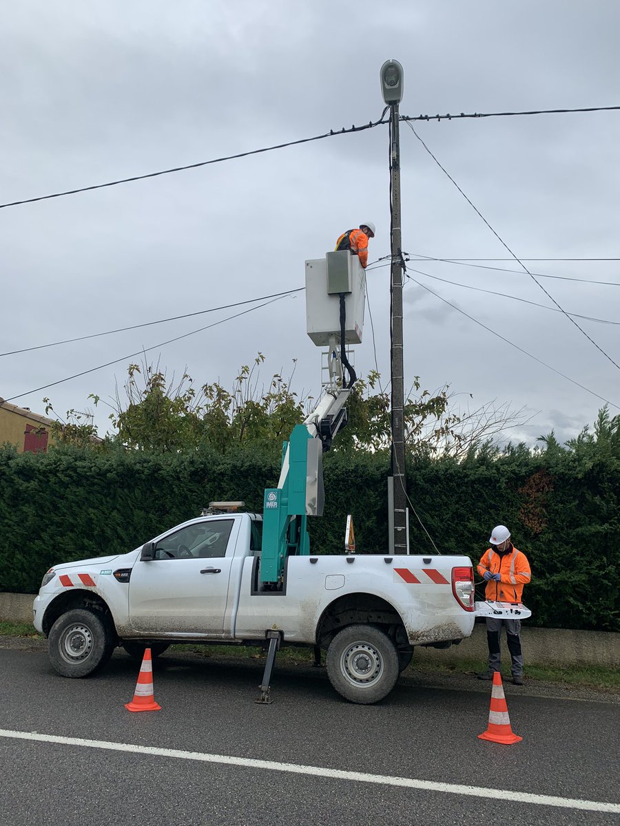 fabiennedulac's tweet image. Formidable mobilisation et énergie des équipes @Orange pour faire face aux intempéries exceptionnelles qui ont touché la Drôme Ardèche et le Sud-Est de la France.Merci à tous. Nous sommes mobilisés pour tous nos clients. @ValerieTherond @CaroleLecoutre @BerenguerYves @NDrouillet